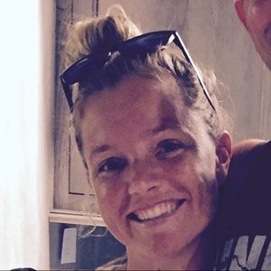 Meet your Posher, Laura jane